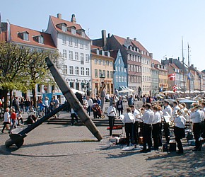 Droop kommando deres Nyhavn - Copenhagen Nyhavn - Copenhagen Tourist Guide and Tourism  Information - Copenhagen Portal<